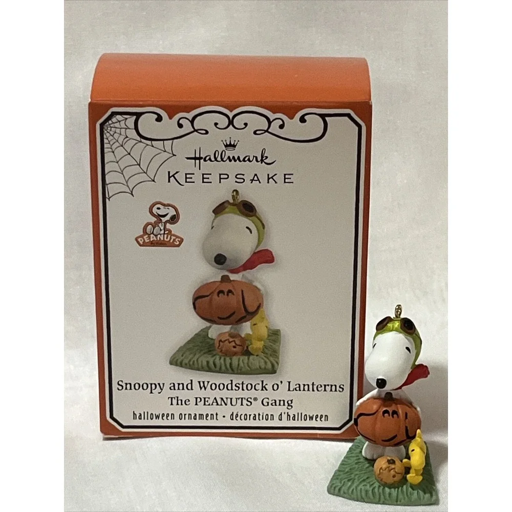 Hallmark 2012 The‎ Peanuts Gang, Snoopy & Woodstock o' Lanterns Halloween
